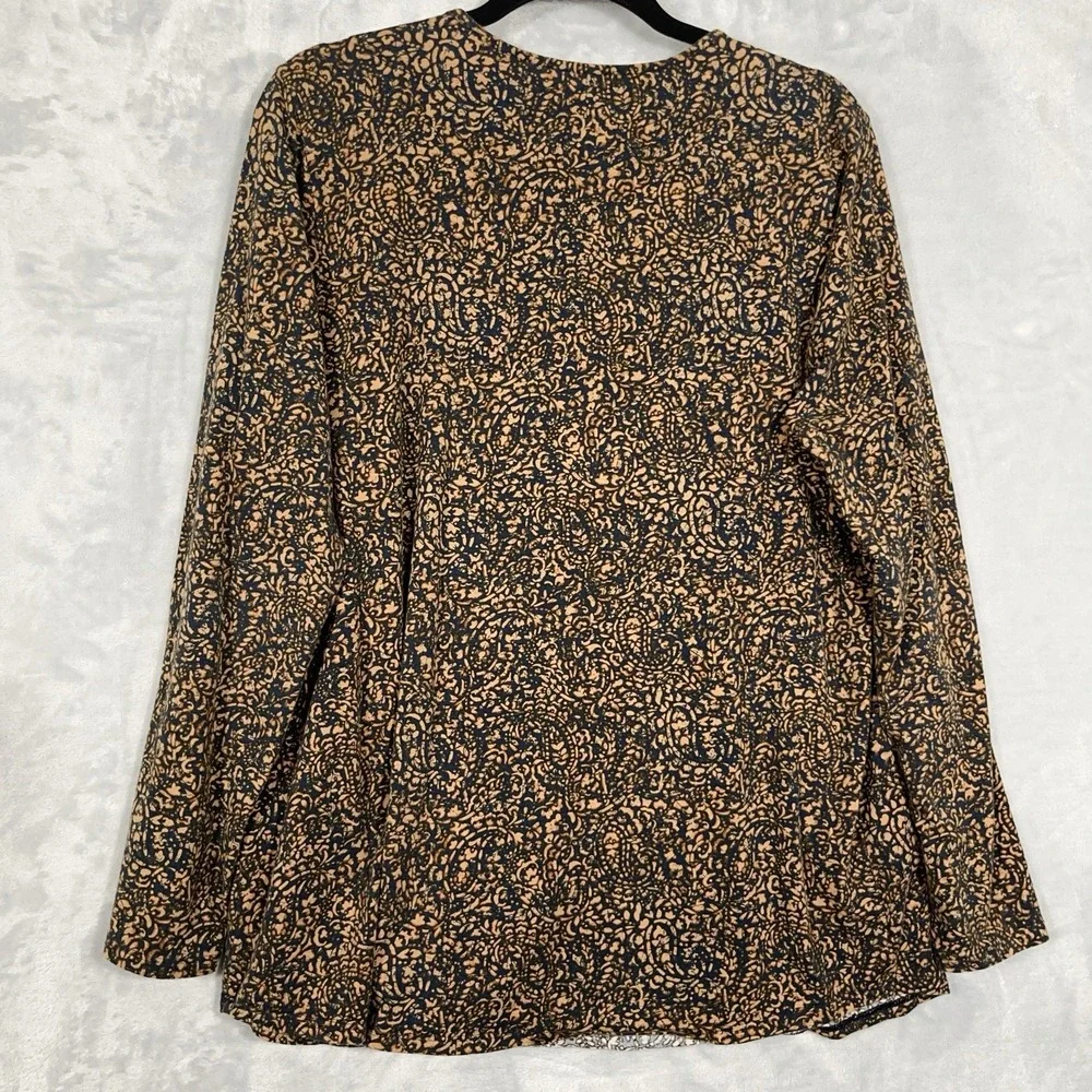 J Jill Pure Jill Stretch Pima Cotton Shirttail Tee L Long Sleeve Paisley Comfy - Picture 6 of 8